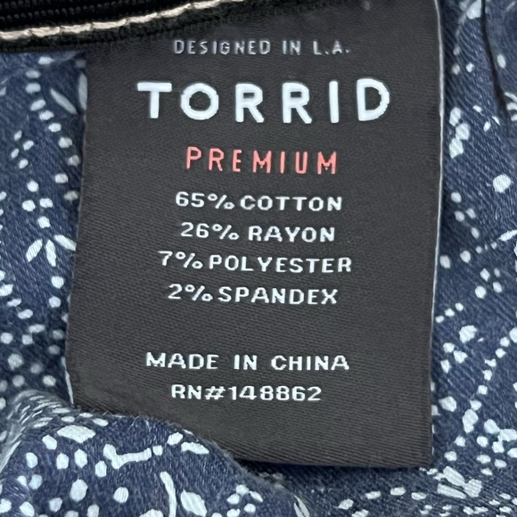 Torrid Premium Sky High Skinny Jeans Size 20 - Picture 8 of 9